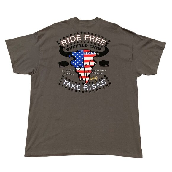 Sturgis Buffalo Chip 2017 Ride Free Take Risks Biker Rall Mens T-Shirt Size 2XL - Picture 2 of 12